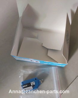 SICK  DT50-2B215552 SENSOR DT502B215552
